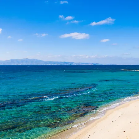 Glaronissi Beach