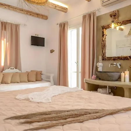 Guest house Glaronissi Beach