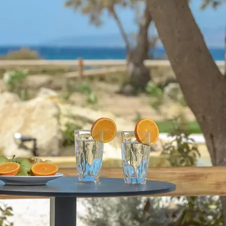 Glaronissi Beach