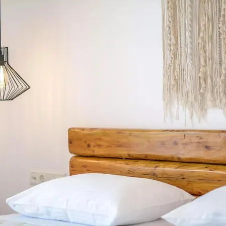 Glaronissi Beach Guest house 3*