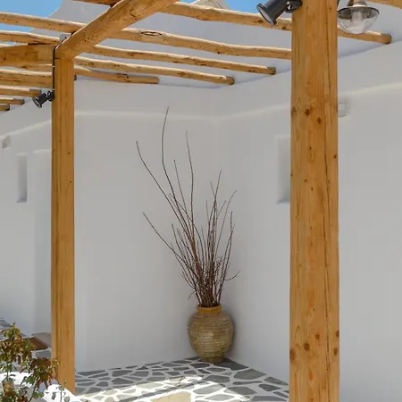 Glaronissi Beach Guest house 3*