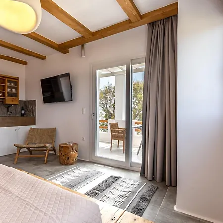 Glaronissi Beach Guest house Maragkas