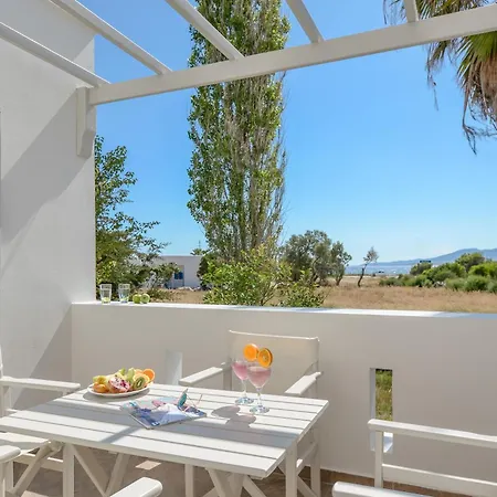 Glaronissi Beach Guest house 3*