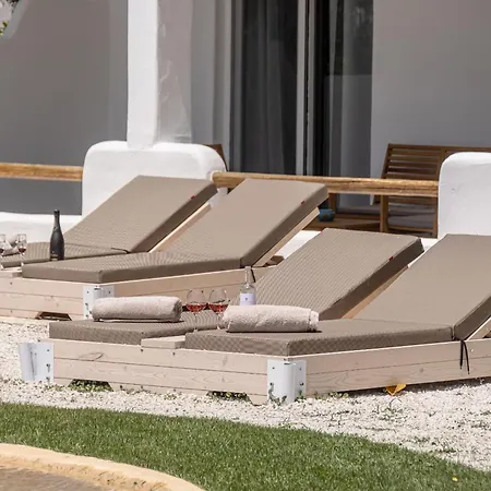 Pensionat Glaronissi 4*